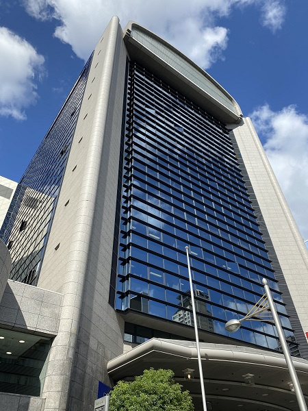 THE PEAK SHINSAIBASHI （旧出光ナガホリビル）の画像