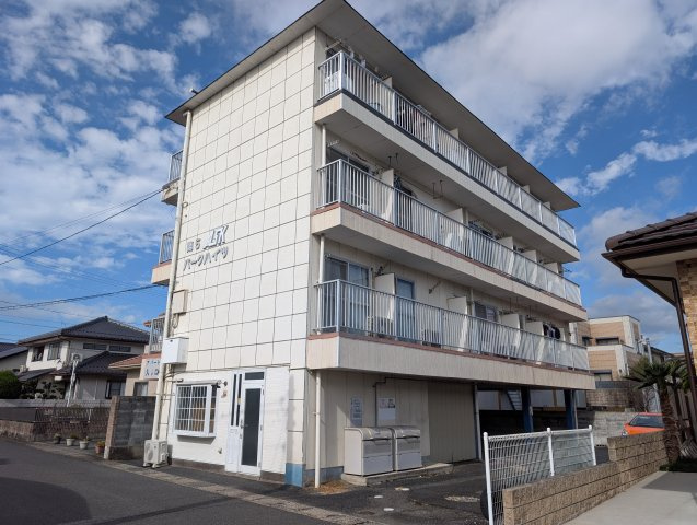 津山市山北　アパートの外観