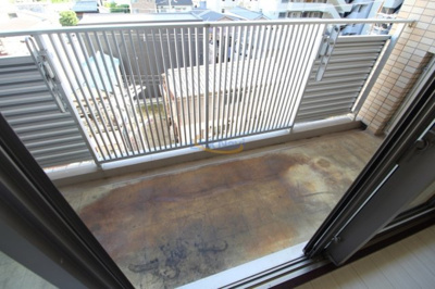 【バルコニー】 | アーバンフラッツ西中島