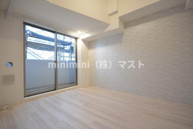 セレニテ難波プリエの居間・リビング