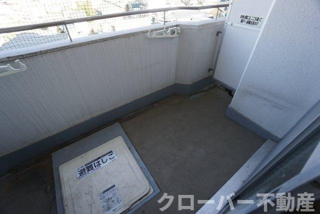 マリオン城北のバルコニー