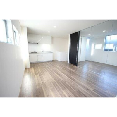 【居間・リビング】 | La Luce | 使いやすい居間です