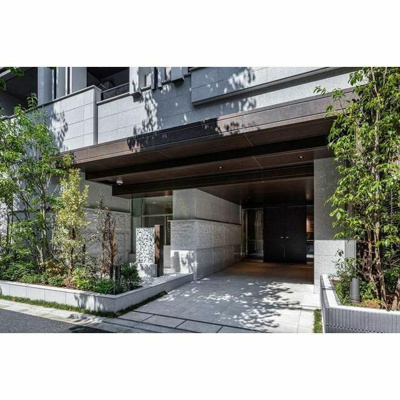 【エントランス】 | ザ・パークハビオ文京江戸川橋 | ゆとりのあるエントランスです