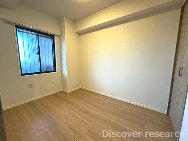 レクセル青戸の洋室|【洋室（約4.2帖）】