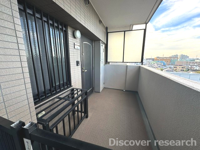 レクセル青戸の玄関|【玄関ポーチ（5.80㎡）】