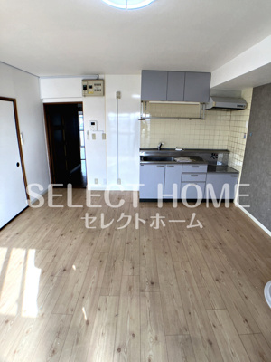 【居間・リビング】 | 葵マンション | ゆったり過ごせる居間です