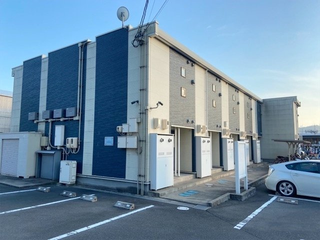 レオネクストＭＡＫＡＤＯ