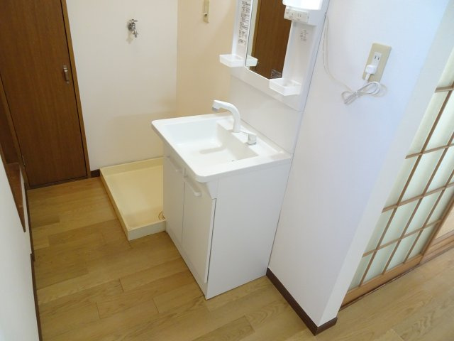 メゾン本戸Bの洗面所|イメージ写真