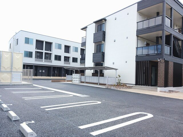 クラール　大島　Ａの駐車場