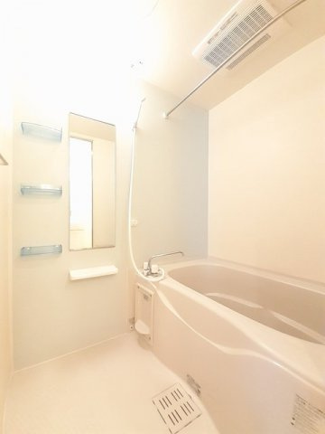 ブルーシャトーの浴室