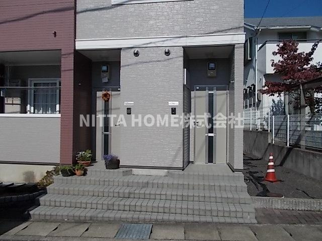 ガルテン　ヒューゲルⅡのエントランス|エントランスです＊