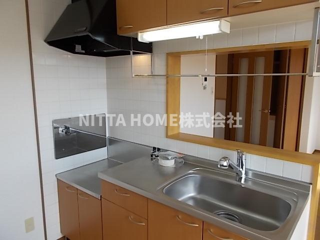 ガルテン　ヒューゲルⅡのキッチン|料理が楽しくなるカウンターキッチンです♪