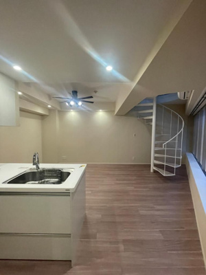  | デュオ・スカーラ西新宿