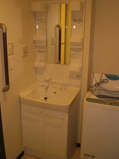 【内装】 | レオネクスト内町