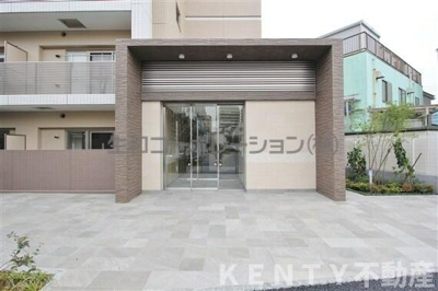 【エントランス】 | グーフォクォーレ | エントランスです