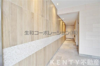 【その他共用部分】 | グーフォクォーレ | 落ち着いたロビーです