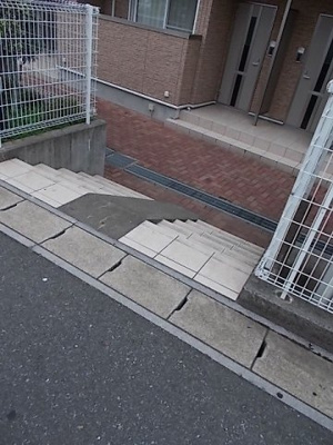 【エントランス】 | メルシープラザⅡ