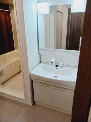 【洗面所】 | エレガンシアＣ