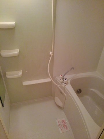 プリムローズヴィラＤの浴室