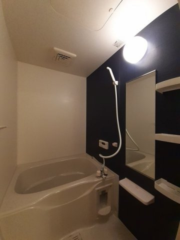 プリマ　クラッセⅡの浴室