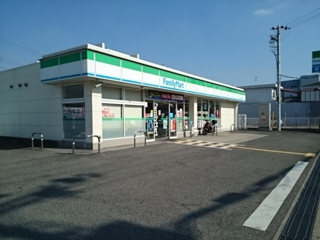 ここるガーデンの周辺|ファミリーマート様まで550m