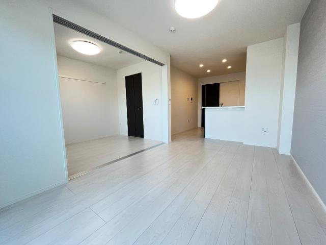 Moon stone（ムーン　ストーン）の居間・リビング|リビング