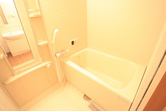 シュノンソーの浴室|類似です