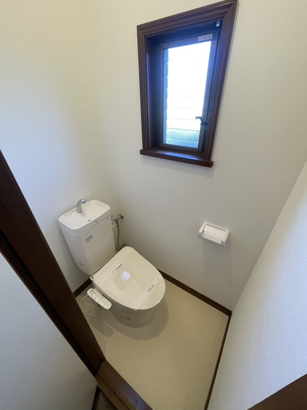 新座市大和田５丁目の一戸建てのエントランス