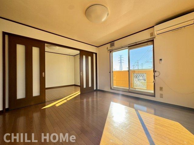 エスポワールC棟の居間・リビング|他社様掲載物件もまとめてご紹介、ご案内可能です(^^)/