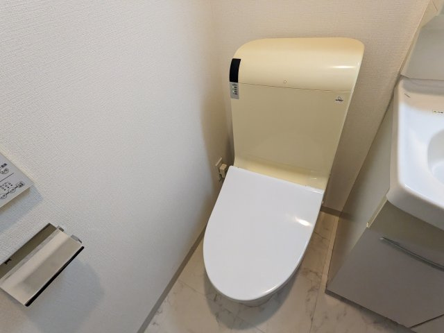 ガーデン荏原中延のトイレ