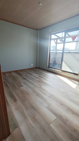 東大阪市高井田西1丁目　中古戸建の寝室