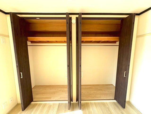 峰塚マンションの収納
