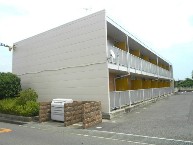 レオパレス見野山の外観