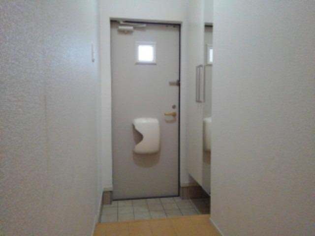 ここるガーデンの玄関