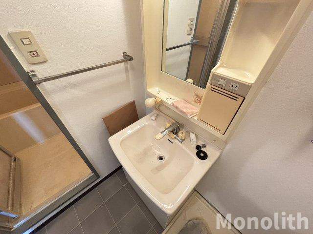 サンヒルズ光明池の洗面所