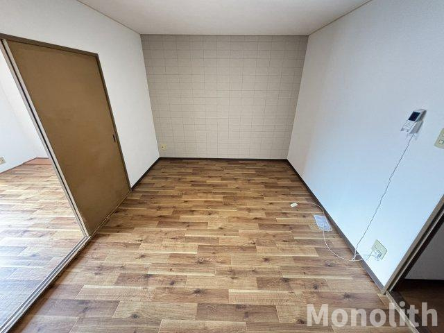 サンヒルズ光明池の居間・リビング