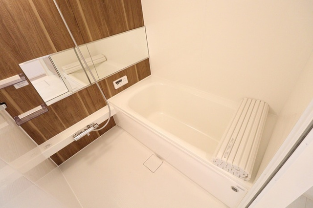 Fleur(フルール） Bの浴室