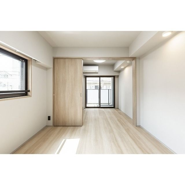 ディームス浦安の居間・リビング