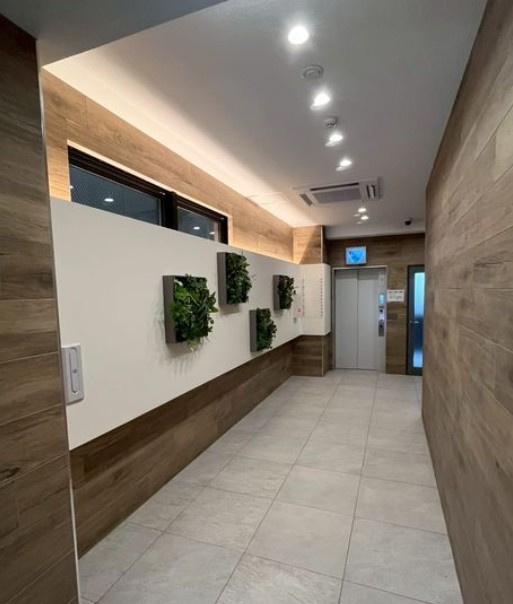 GAZELLE　RIO淀屋橋のエントランス