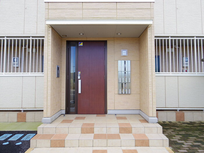 UTOPIA FOURLEAF(ユートピアフォーリーフ) Bのエントランス|エントランスのオートロック