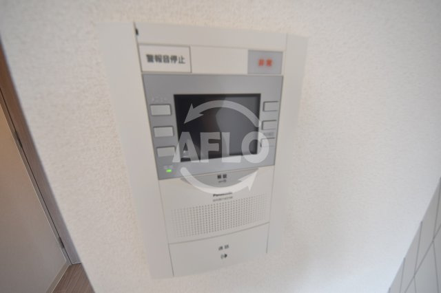 プレサンスOSAKA DOMECITYスクエアのセキュリティ|プレサンスOSAKA DOMECITYスクエア　テレビ付きモニターホン