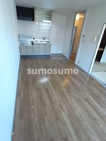 サンライズ立花ハイツの居間・リビング