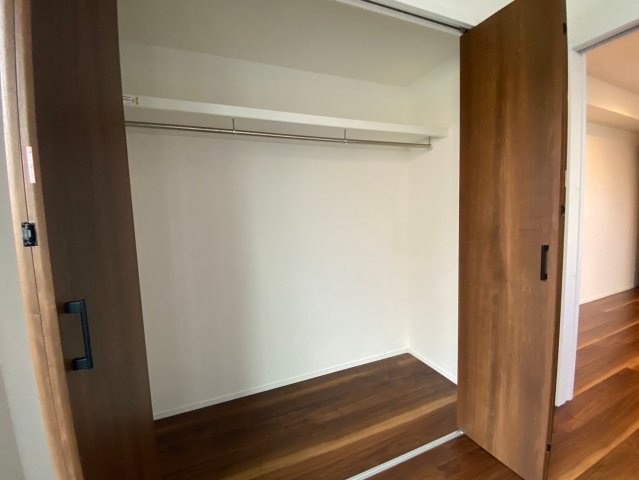 花畑プレミアの収納|別部屋同タイプのお写真です。