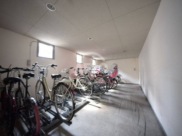 グラマシー立売堀　堀江小学校区のその他共用部分| プリムベェール立売堀　駐輪場