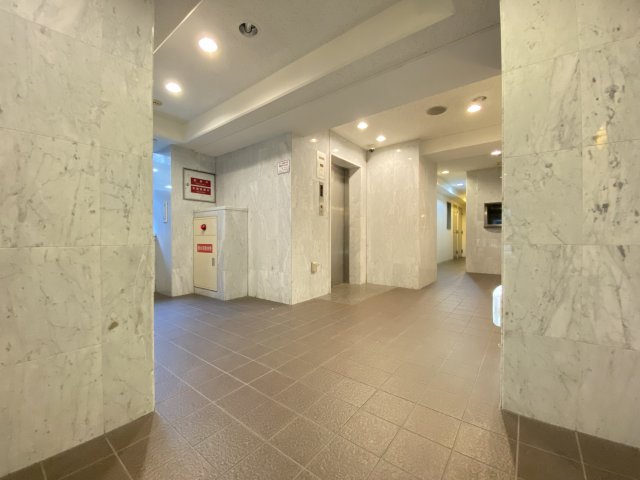 グラマシー立売堀　堀江小学校区のロビー|グラマシー立売堀　ロビー