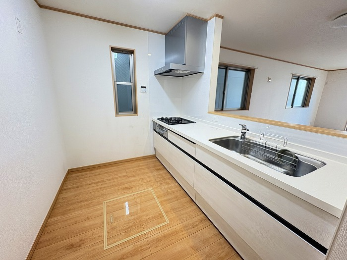 【仲介手数料無料／名古屋市中村区】名古屋市中村区野上町89-1　中古戸建　のキッチン