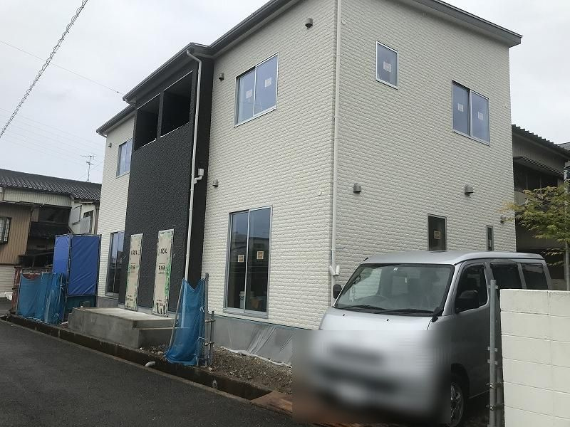 高知市三園町のテラスの外観