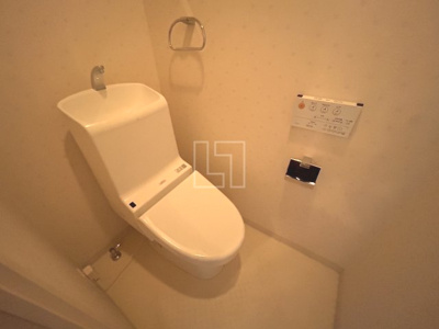 【トイレ】 | クローバー・ビュー上本町 | クローバー・ビュー上本町　温水洗浄便座