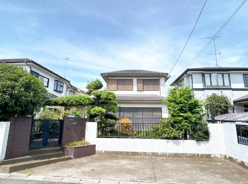 牛久市上柏田1丁目　中古戸建の外観|ご予約をいただければ、『平日の空いた時間』『周辺物件まとめて見たい』『1件だけ見たい』ももちろん可能です♪
お気軽にお問合せください♪