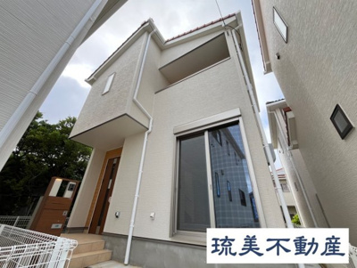 【外観】 | 沖縄市美里2丁目（全6棟）ラスト6号棟 | 6号棟　並列駐車2台可♪